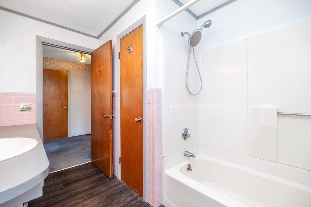20 Ivan Street Springfield, MA 01104 - Photo 19 of 41 Gallery Image 19
