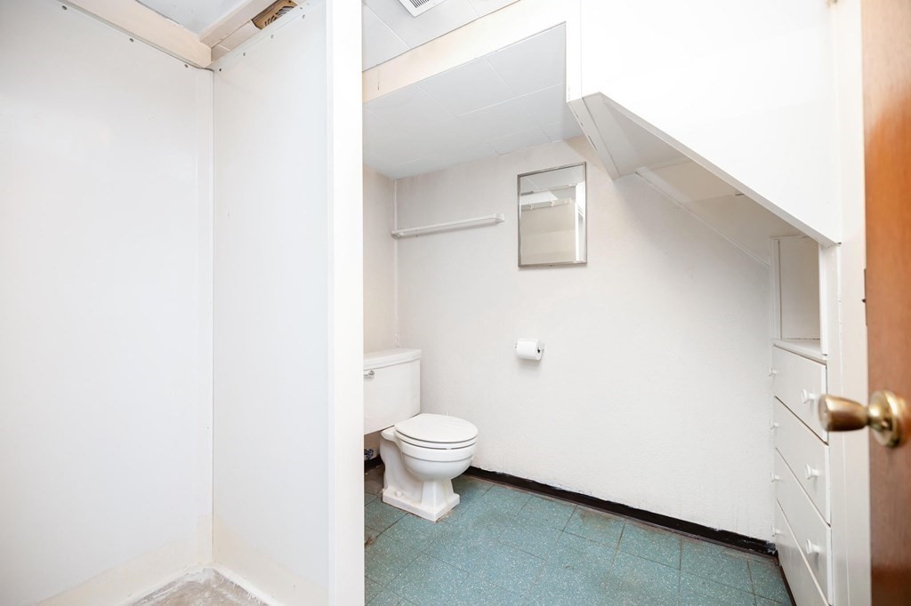 20 Ivan Street Springfield, MA 01104 - Photo 34 of 41 Gallery Image 34