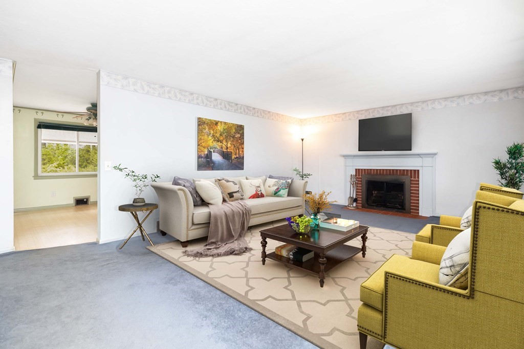 20 Ivan Street Springfield, MA 01104 - Photo 7 of 41 Gallery Image 7