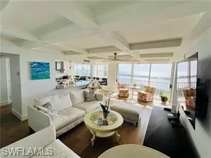 $9,900 | 5550 Heron Point Drive, Unit 1003, Naples, FL 34108