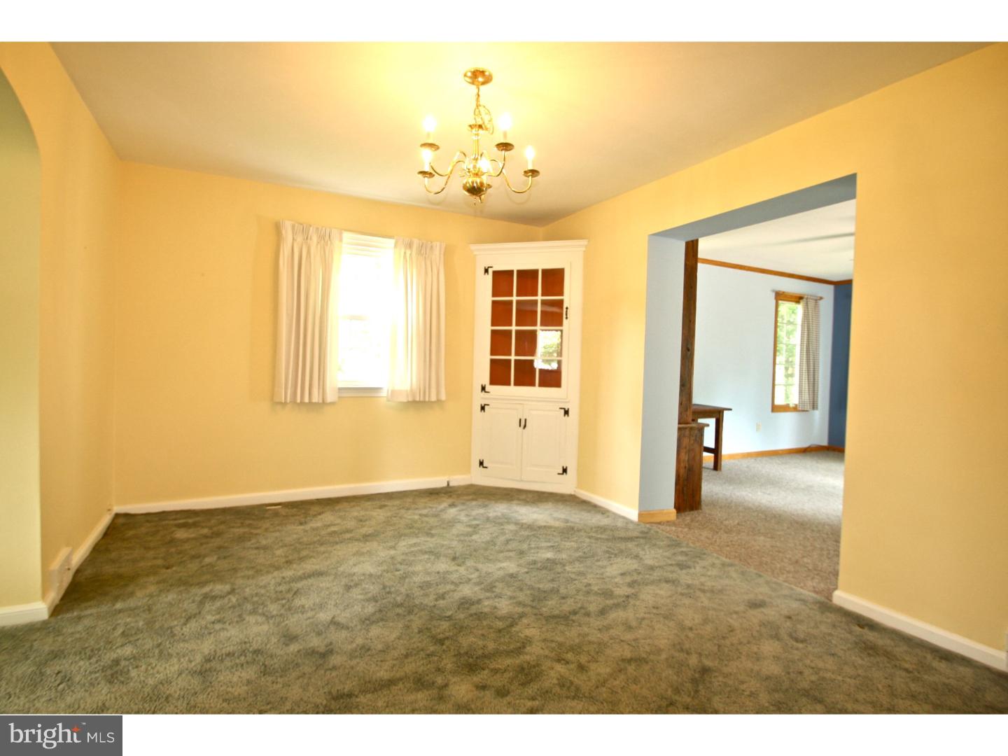 308 Willow Road Oreland, PA 19075 - Photo 11 of 20