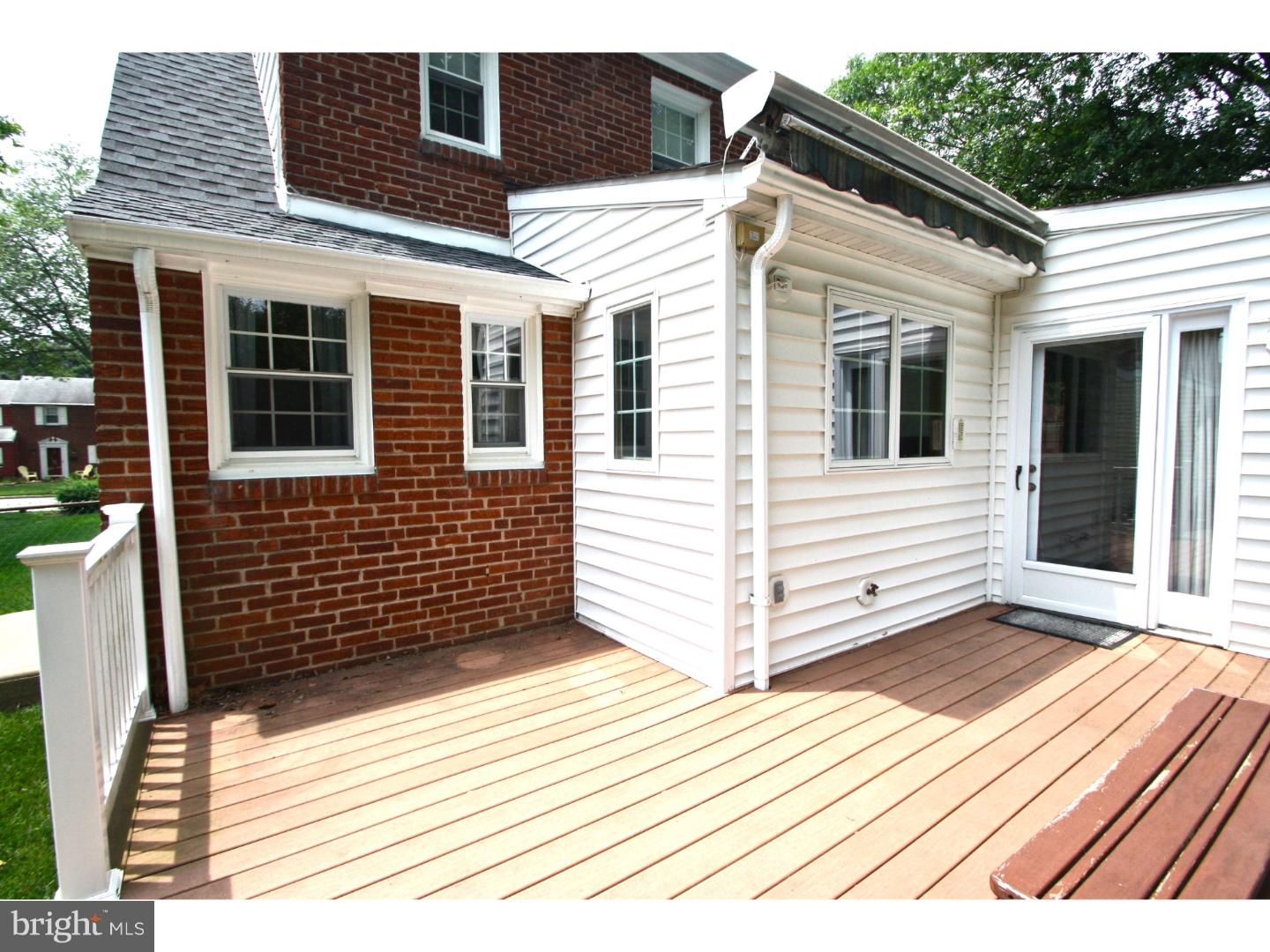 308 Willow Road Oreland, PA 19075 - Photo 4 of 20