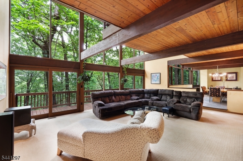 6 Farm Road Chester, NJ 07930 - Photo 12 of 41