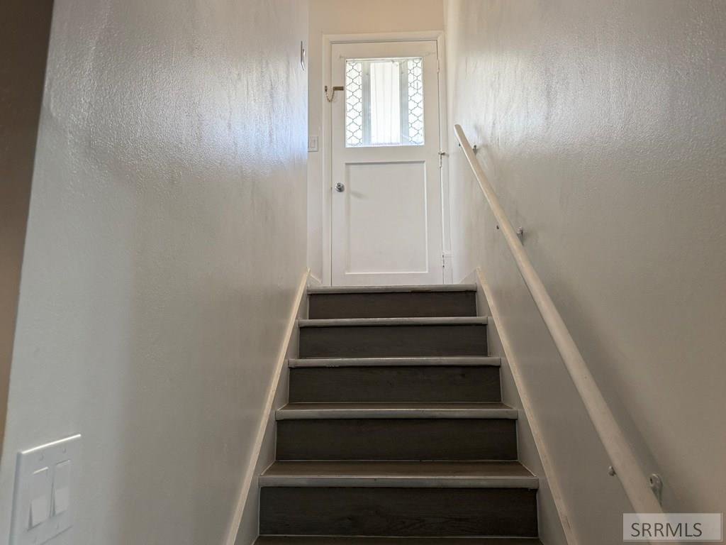 1090 Alameda Road Pocatello, ID 83201 - Photo 17 of 31