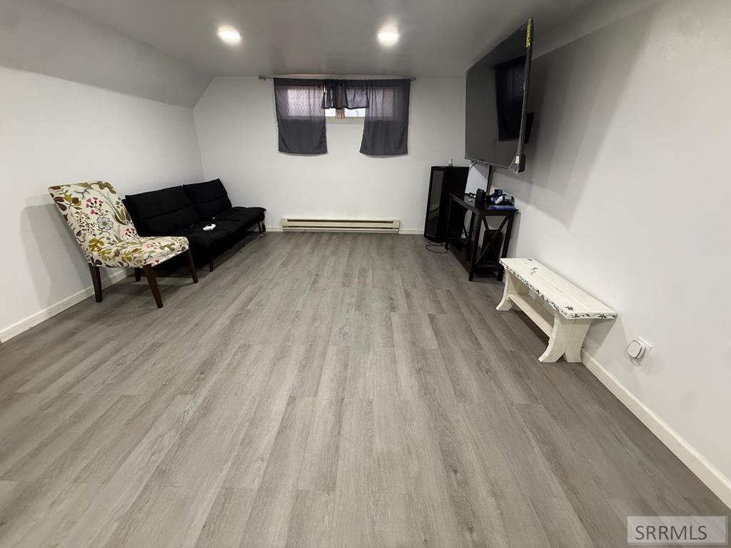 1090 Alameda Road Pocatello, ID 83201 - Photo 18 of 31