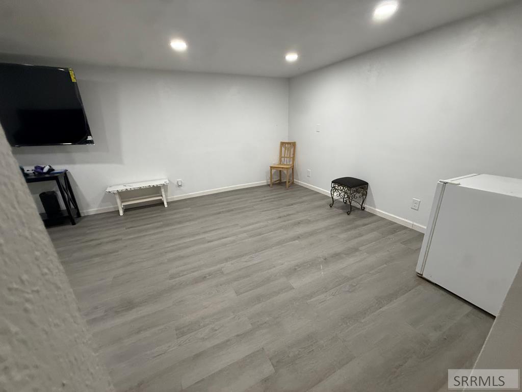 1090 Alameda Road Pocatello, ID 83201 - Photo 19 of 31