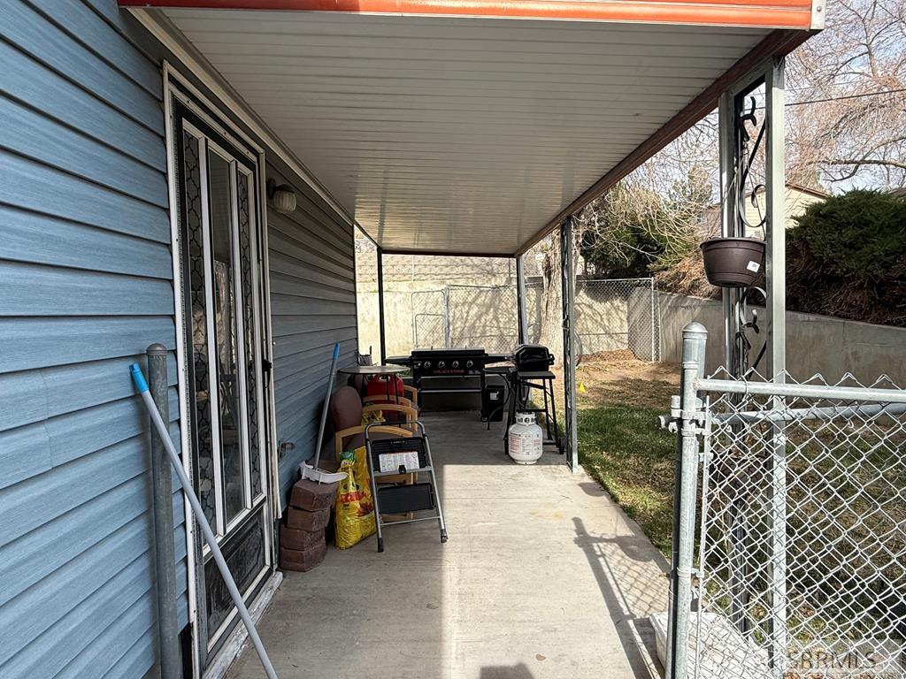 1090 Alameda Road Pocatello, ID 83201 - Photo 25 of 31