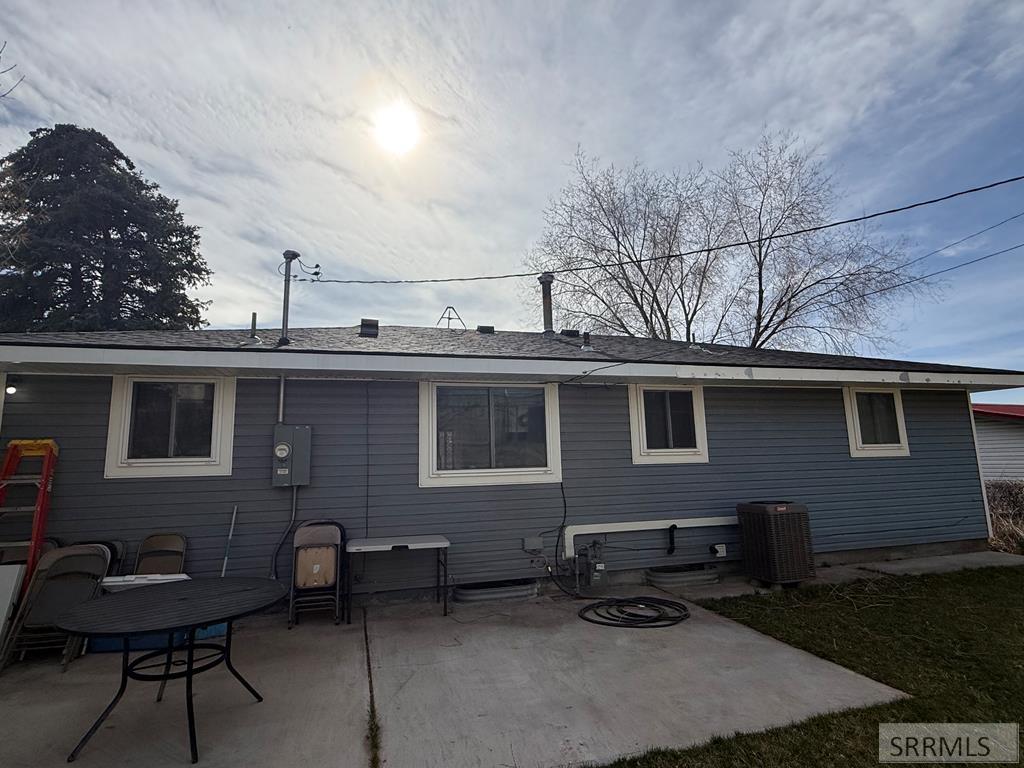 1090 Alameda Road Pocatello, ID 83201 - Photo 29 of 31