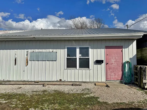 $1,000 | 520 North 450 East, Washington, IN 47501