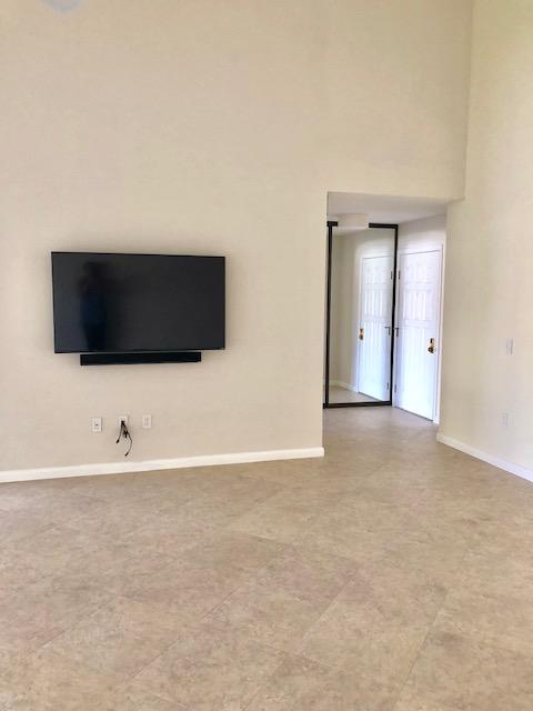 310 Ridge Road Jupiter, FL 33477 - Photo 10 of 37 Foyer
