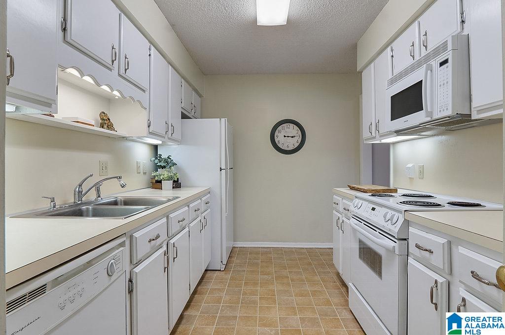 604 Running Brook Road, Unit 604 Birmingham, AL 35226 - Photo 20 of 53