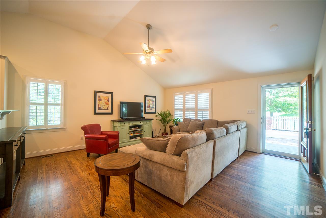 2909 Oberlin Road Raleigh, NC 27608 - Photo 5 of 25