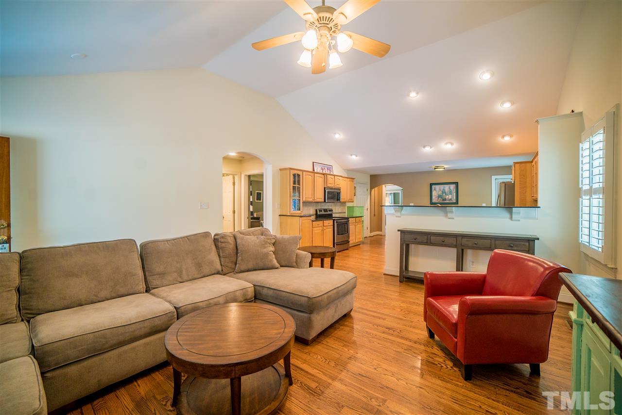 2909 Oberlin Road Raleigh, NC 27608 - Photo 6 of 25