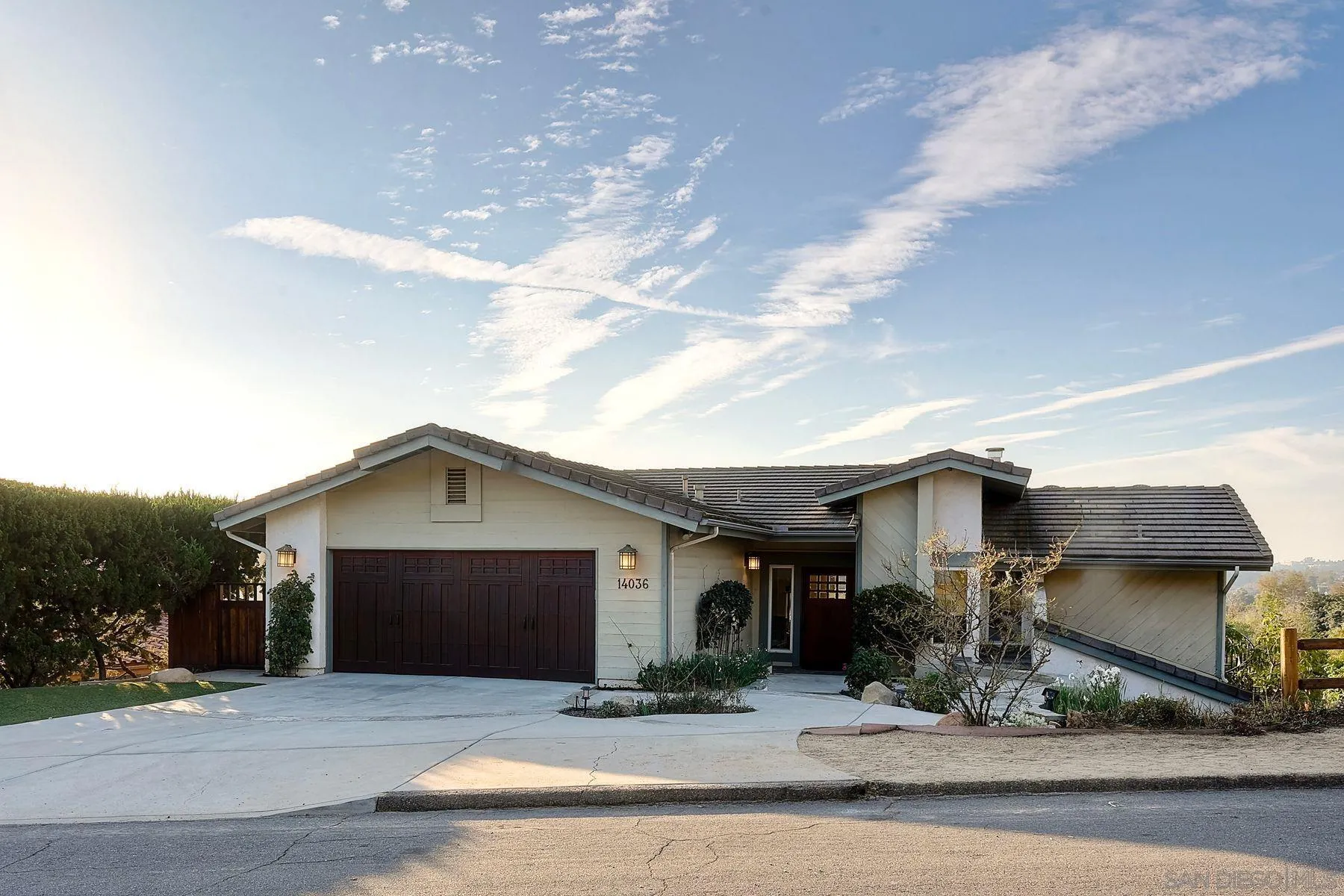 14036 Tierra Bonita Road Poway, CA 92064 - Photo 2 of 57 Gallery Image 2