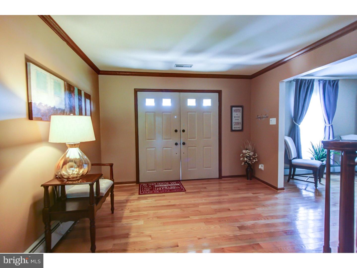 2132 Almshouse Road Jamison, PA 18929 - Photo 2 of 25 Foyer