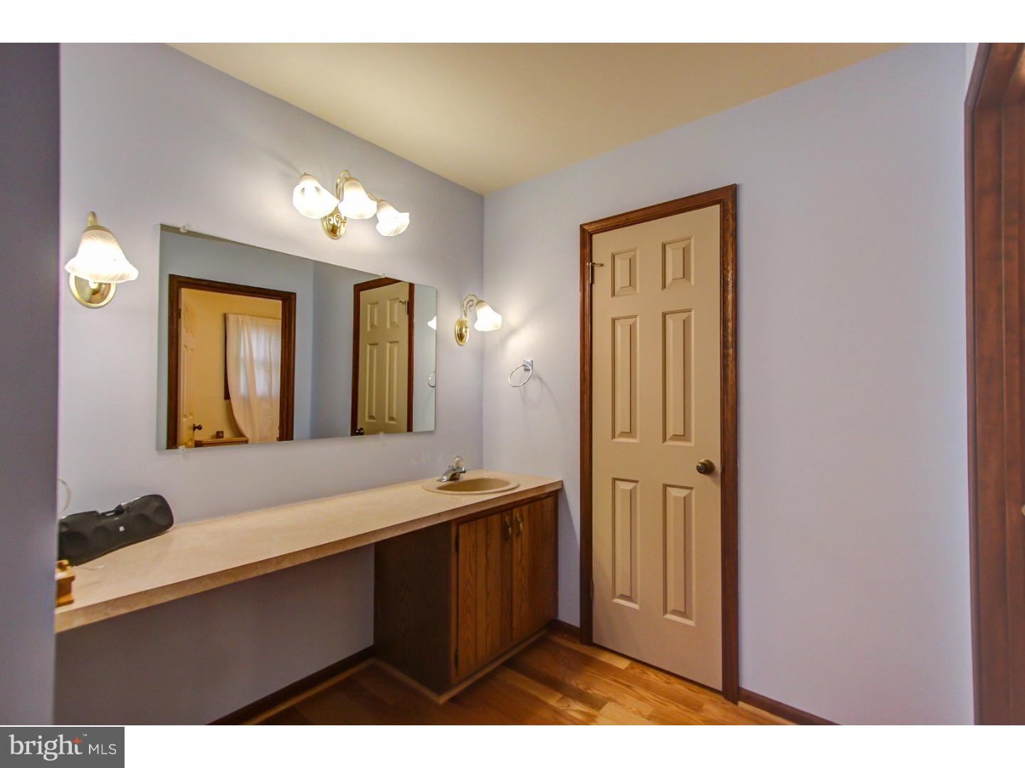 2132 Almshouse Road Jamison, PA 18929 - Photo 16 of 25 Master Bathroom
