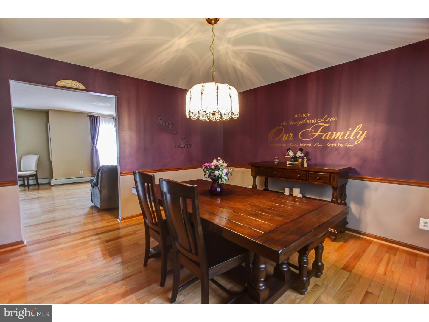 2132 Almshouse Road Jamison, PA 18929 - Photo 7 of 25 Dining Room