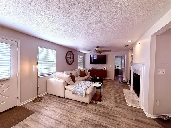 $2,950 | 7218 North Highland Avenue, Tampa, FL 33604