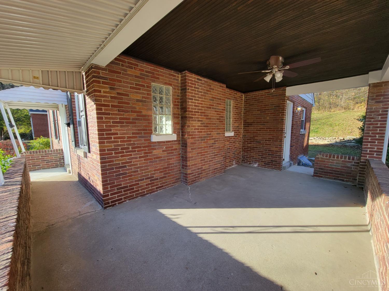 4426 Delhi Road Cincinnati, OH 45238 - Photo 3 of 26 Gallery Image 3