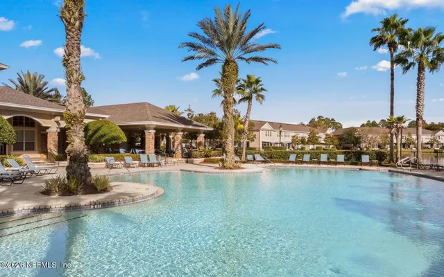 $1,350 | 7990 Baymeadows Road East, Unit 912, Jacksonville, FL 32256