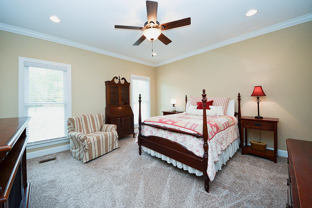 352 South No Pone Valley Road Decatur, TN 37322 - Photo 11 of 32 352_S_No_Pone_Rd_14