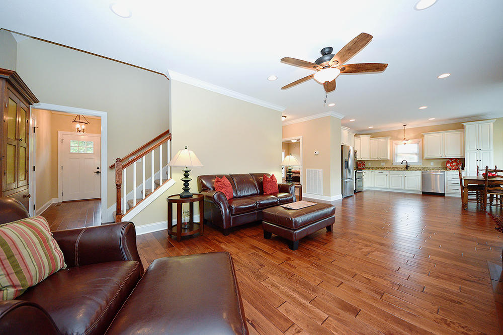 352 South No Pone Valley Road Decatur, TN 37322 - Photo 4 of 32 352_S_No_Pone_Rd_04