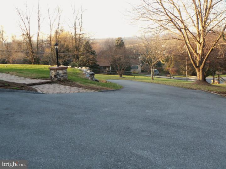 10 Lisa Road Sinking Spring, PA 19608 - Photo 23 of 25