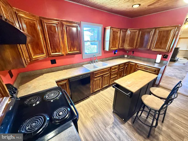 $199,900 | 809 East Wiconisco Avenue, Tower City, PA 17980