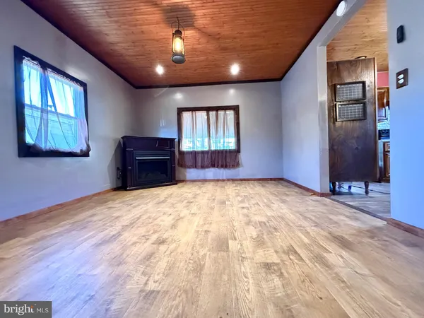 $199,900 | 809 East Wiconisco Avenue, Tower City, PA 17980