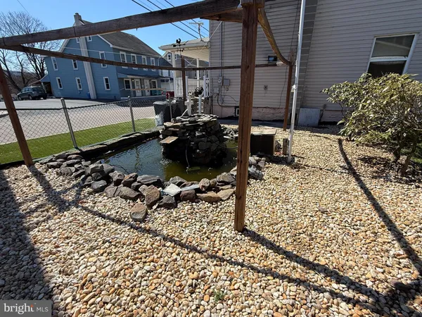 $199,900 | 809 East Wiconisco Avenue, Tower City, PA 17980