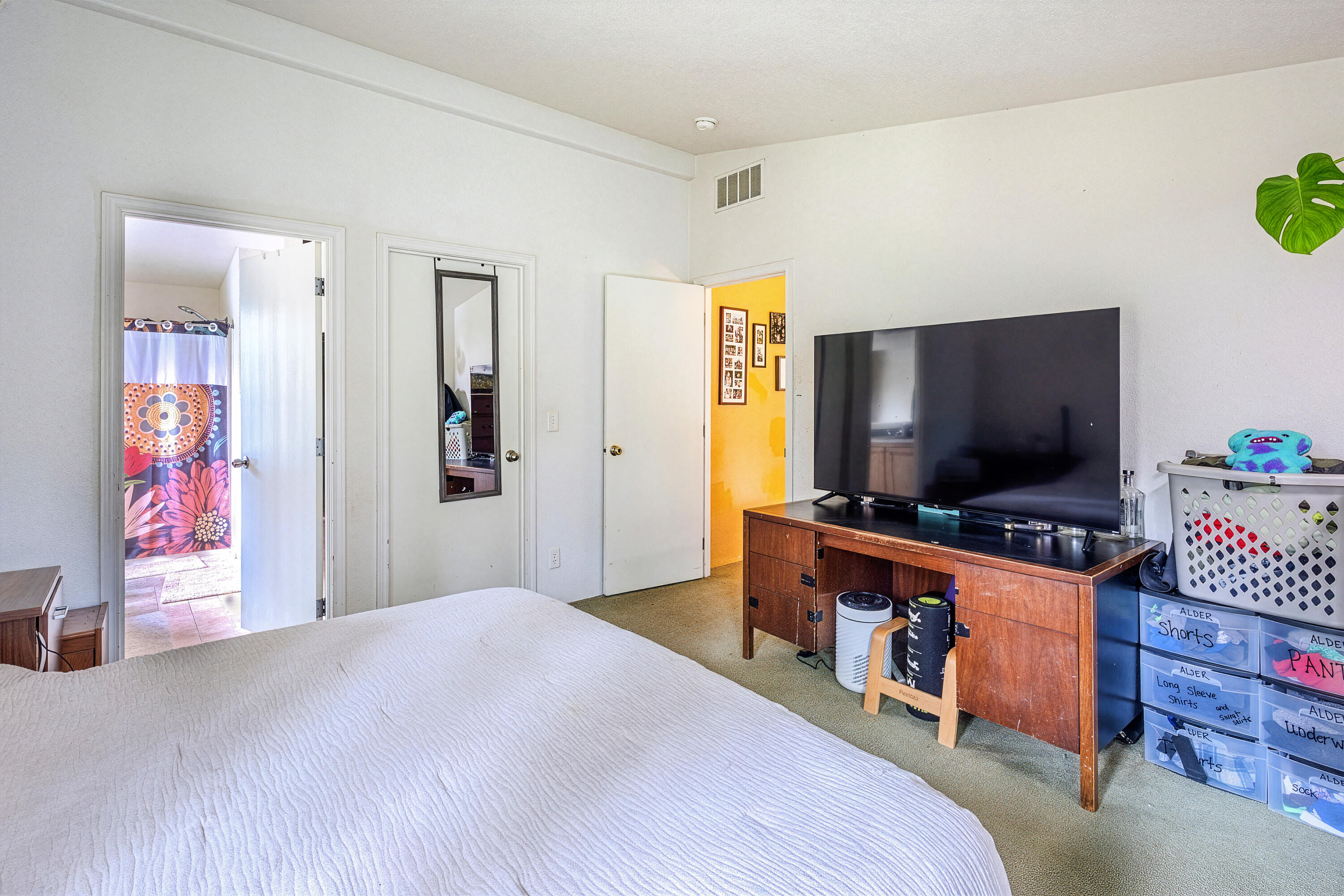 360 Lamont Way Cave Junction, OR 97523 - Photo 11 of 31