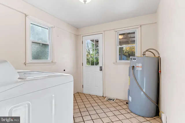 a view of backyard of a house