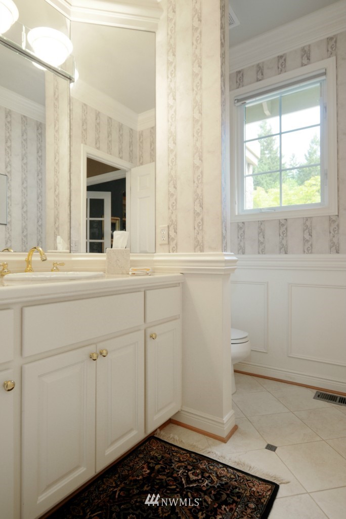 17616 48th Avenue Southeast Bothell, WA 98012 - Photo 14 of 25
