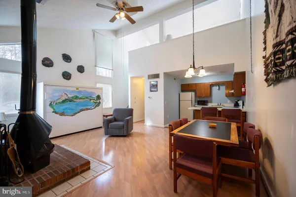 $275,000 | 377 Spitz Lane, Unit 100, Basye, VA 22810