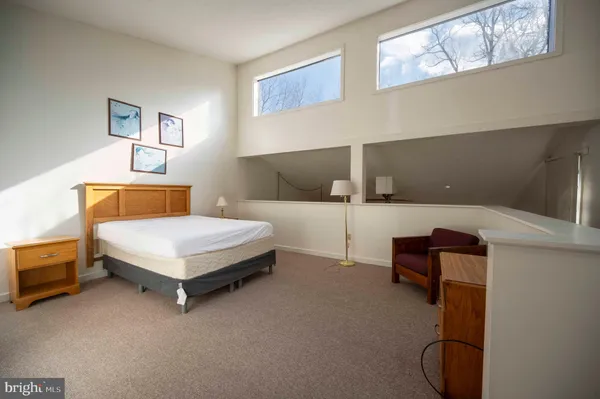 $275,000 | 377 Spitz Lane, Unit 100, Basye, VA 22810