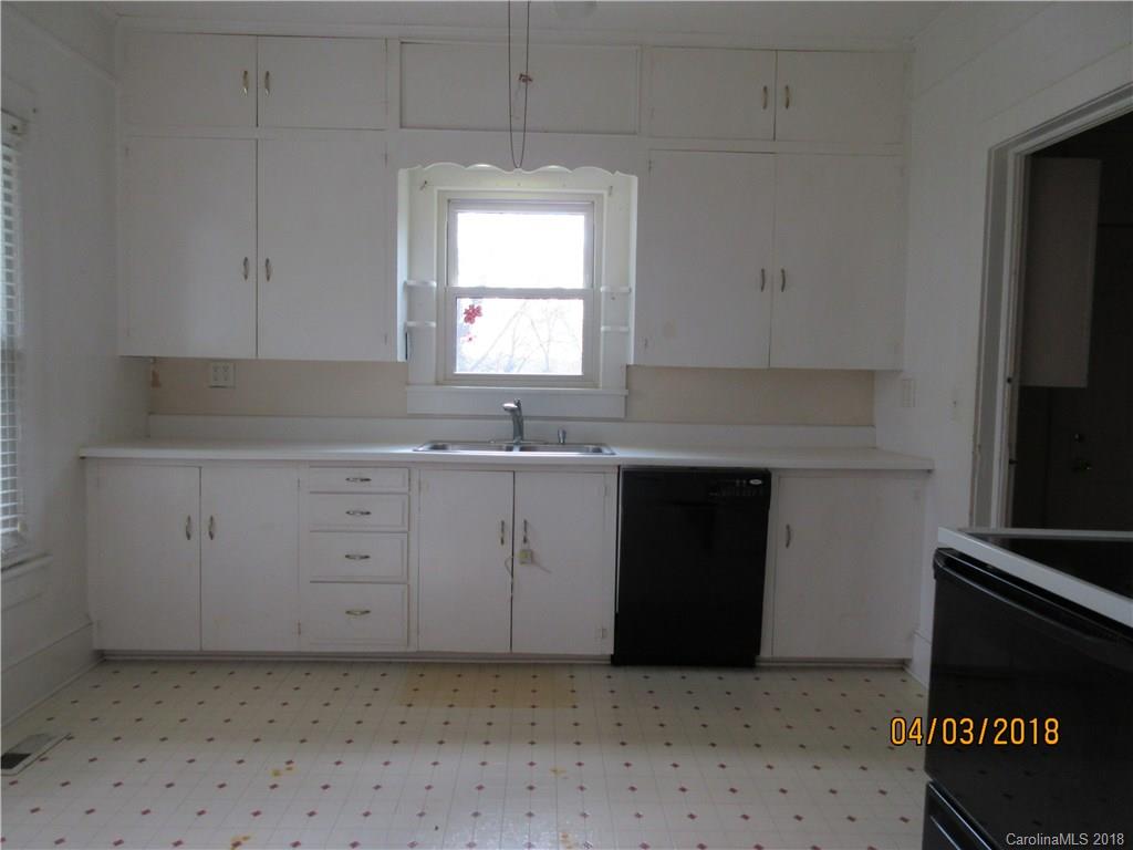 157 South Ridgecrest Street Rutherfordton, NC 28139 - Photo 11 of 20