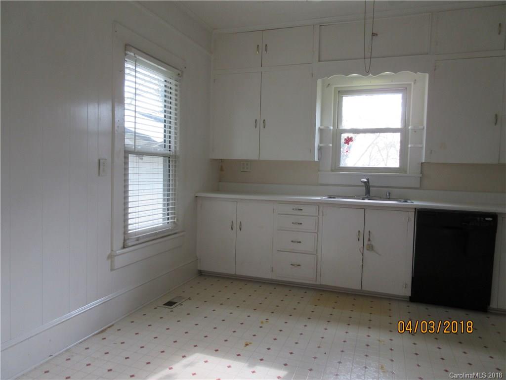 157 South Ridgecrest Street Rutherfordton, NC 28139 - Photo 12 of 20