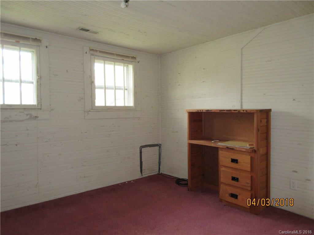 157 South Ridgecrest Street Rutherfordton, NC 28139 - Photo 17 of 20