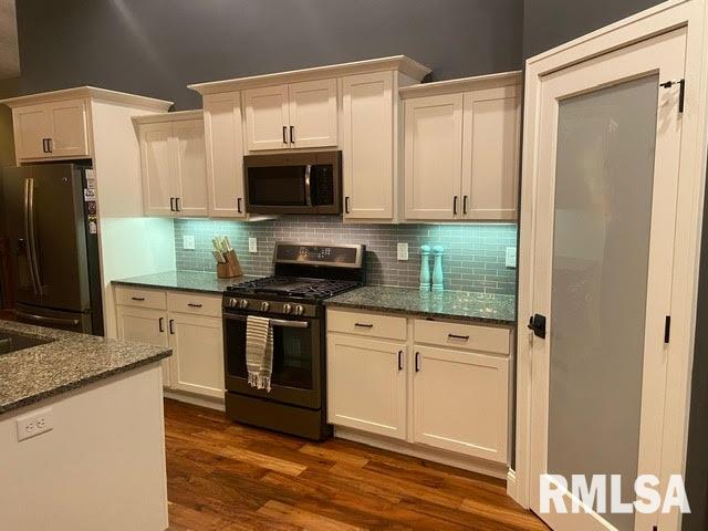 471 Brahler Lane Springfield, IL 62711 - Photo 8 of 26 Gallery Image 8