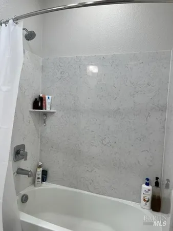 $4,300 | 312 Pear Tree Lane, Unit C, Napa, CA 94558