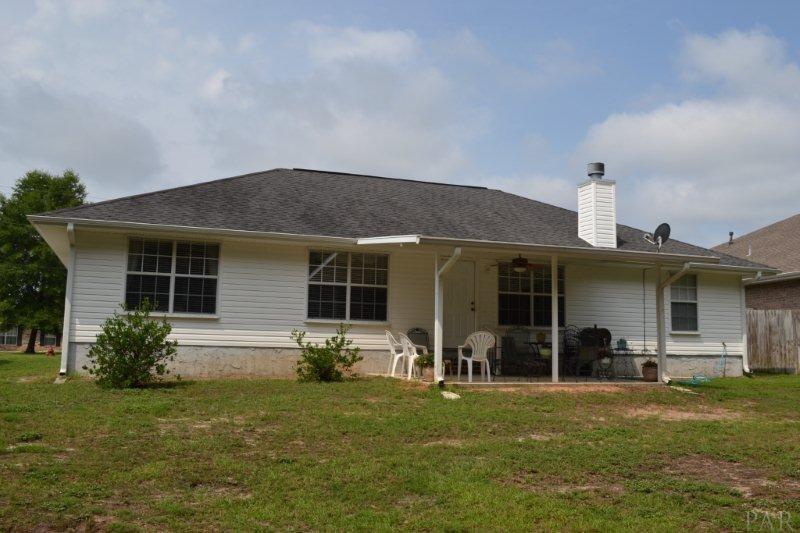 6851 Cedar Ridge Circle Milton, FL 32570 - Photo 3 of 9 Gallery Image 3
