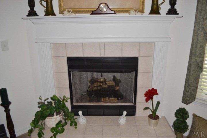 6851 Cedar Ridge Circle Milton, FL 32570 - Photo 4 of 9 Gallery Image 4