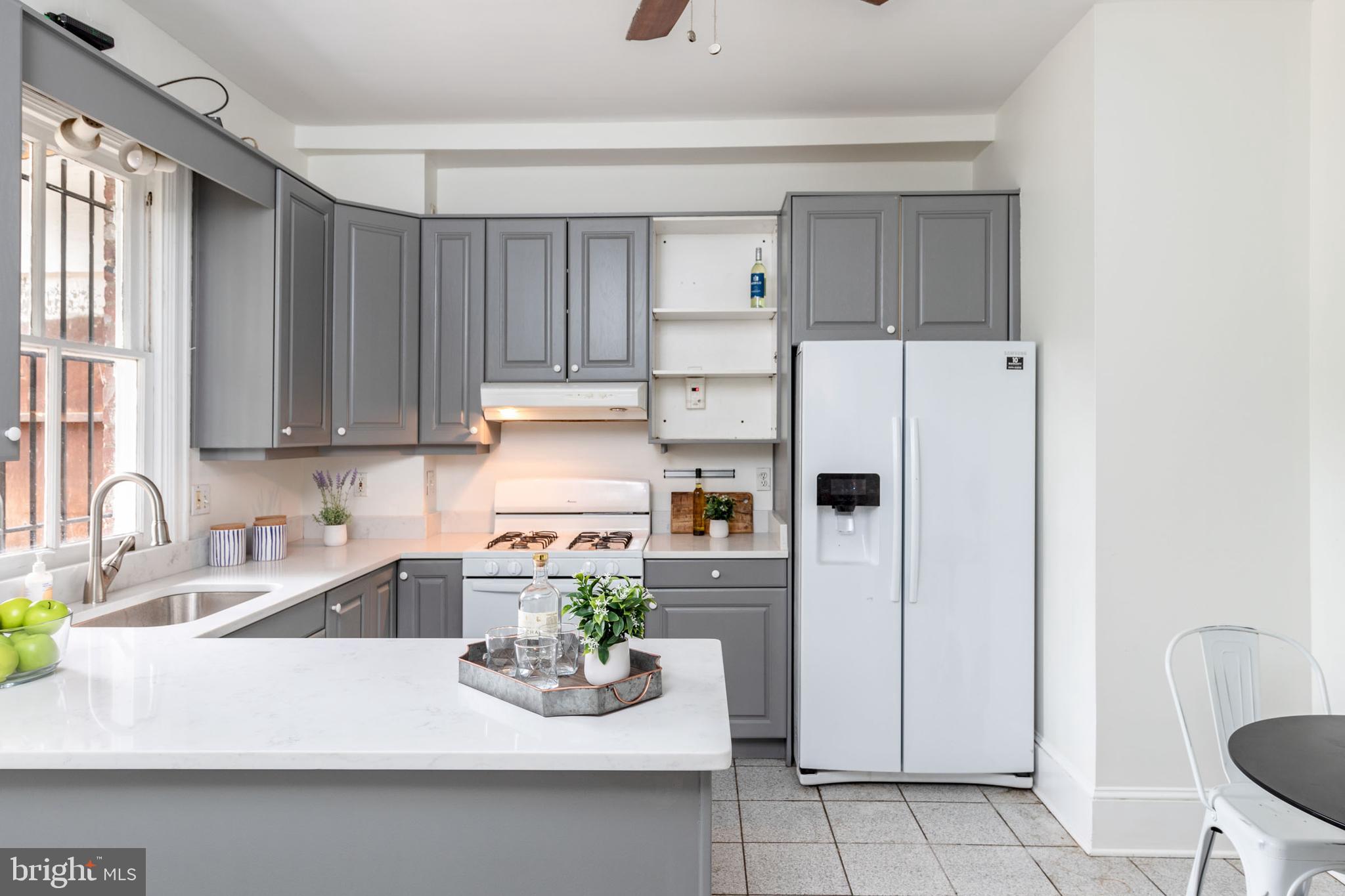 1812 Park Road Northwest Washington, DC 20010 - Photo 14 of 32 Kitchen