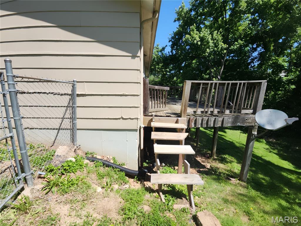 1816 West Drive High Ridge, MO 63049 - Photo 4 of 16