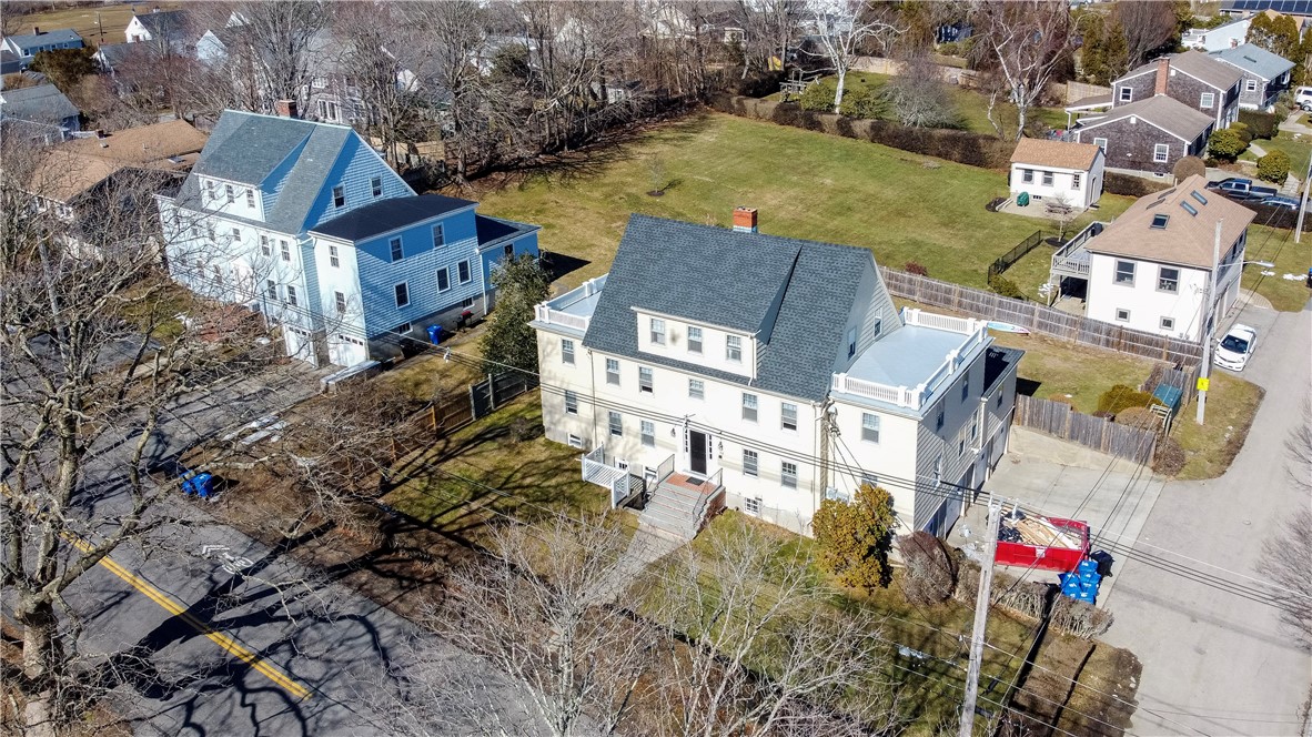 118 Ruggles Avenue, Unit 2W Newport, RI 02840 - Photo 12 of 25