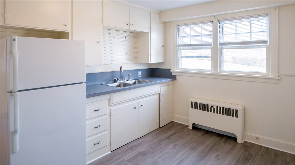 118 Ruggles Avenue, Unit 2W Newport, RI 02840 - Photo 22 of 25