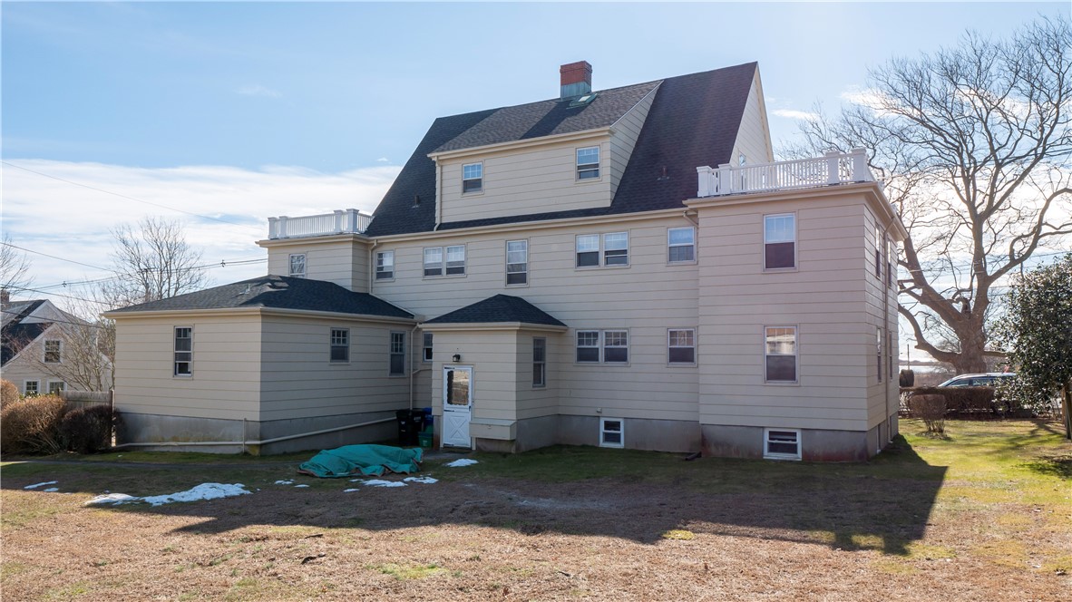 118 Ruggles Avenue, Unit 2W Newport, RI 02840 - Photo 9 of 25