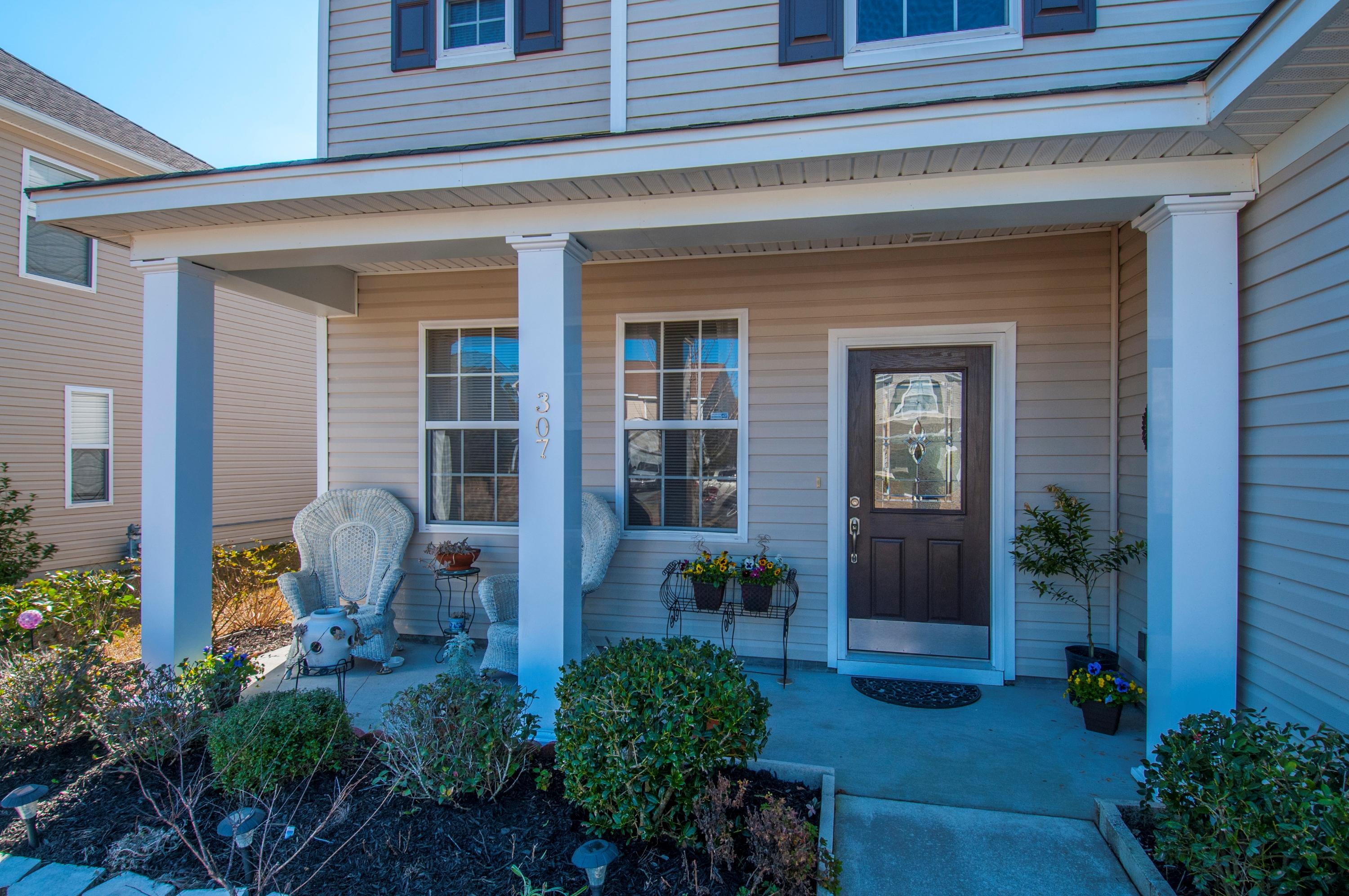 307 Albrighton Way Moncks Corner, SC 29461 - Photo 3 of 38 _DSC0728