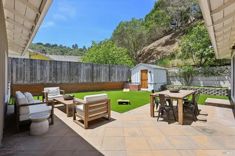 $1,150,000 | 271 Irwin Street, San Rafael, CA 94901