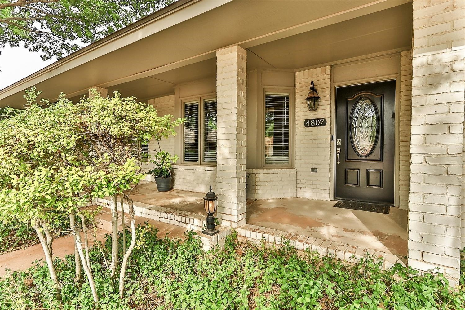4807 95th Street Lubbock, TX 79424 - Photo 2 of 10 Photo 2